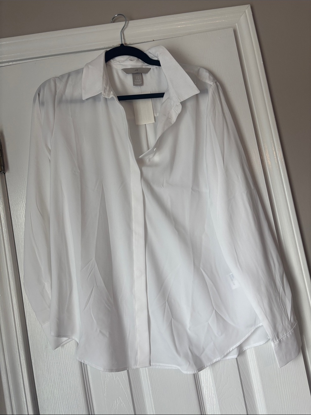 H&M White Semi-Sheer Button-Front Blouse